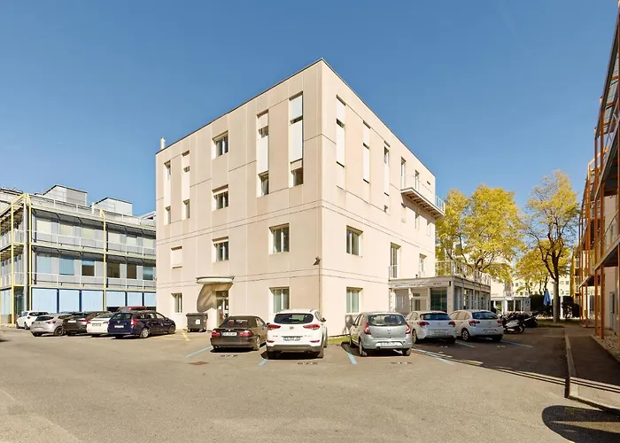 Les Chambres Du Ctn